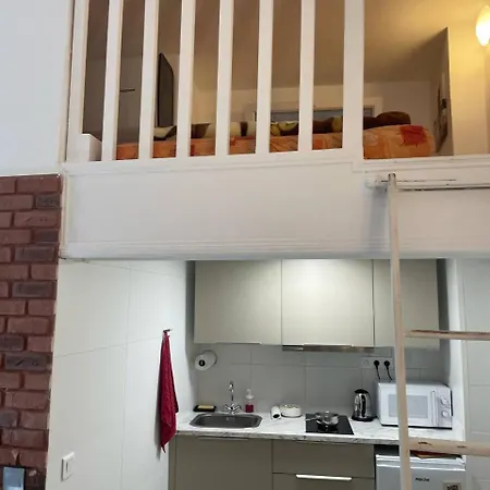 92110 Apartment